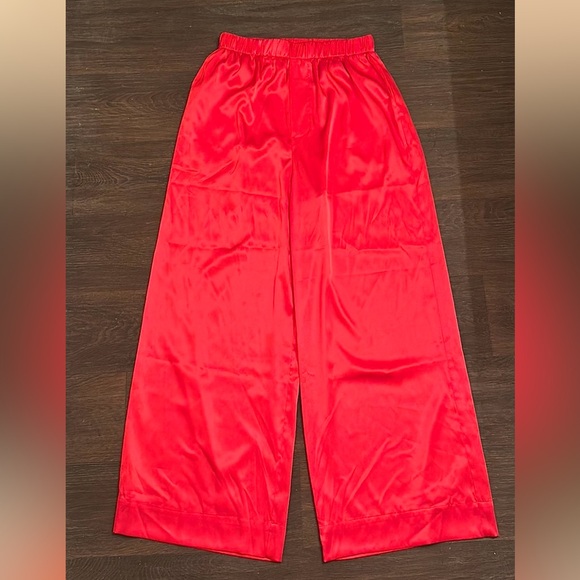 Daily Drills Silky Resort Pants - Picture 3 of 6